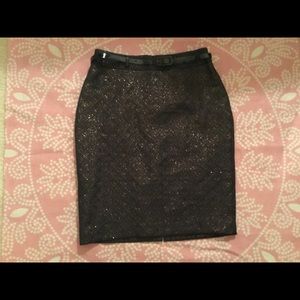 Worthington belted black and gold skirt